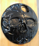 3D skull stretching through high gloss touring fuel door