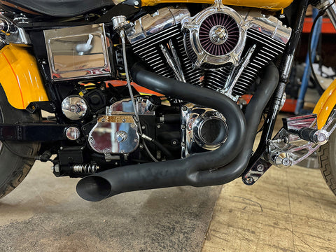 Black Wyatt Gatling 2 into 1 Exhaust Pipe Header Kit - V-Twin Mfg.
