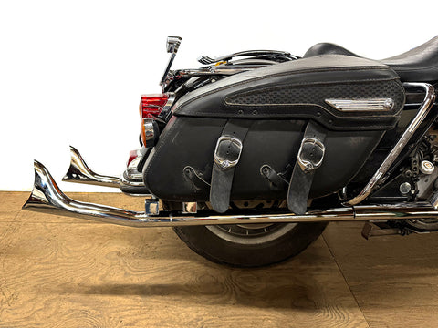FLT Upsweep Straight Fishtail Set Chrome - V-Twin Mfg.