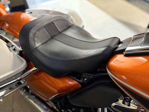Wyatt Gatling Low Profile Solo Seat - V-Twin Mfg.