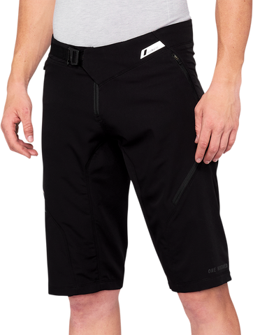 100% Airmatic Shorts - Black - US 30 40021-00001