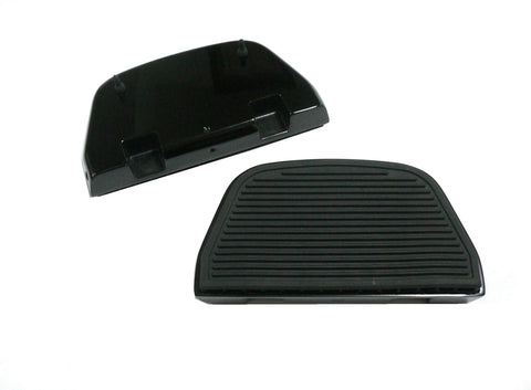 Black Rear Ribbed Passenger Footboard Kit - V-Twin Mfg.